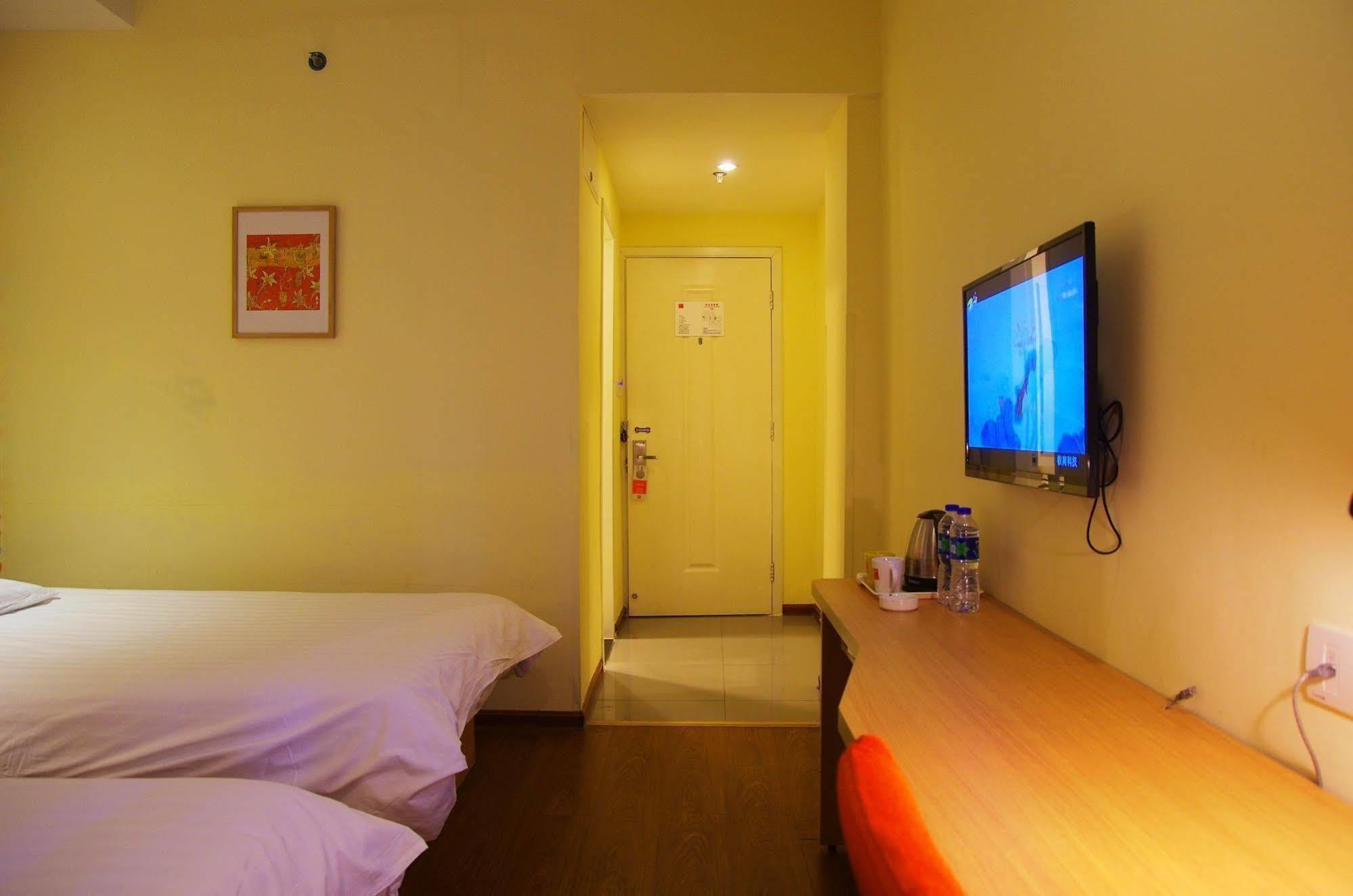 Home Inn Jiaxing Esterno foto